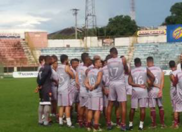 Jogadores do Sertãozinho se preparam para o confronto contra o São Carlos nesse domingo 