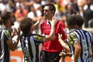 Paulistão: Guerra apita Palmeiras x Corinthians. Veja arbitragem da 14ª rodada!