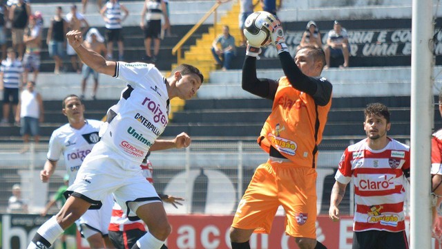 XV de Piracicaba parou no Linense e corre sérios riscos de queda - Foto: Michel Lambstein/XV de Piracicaba