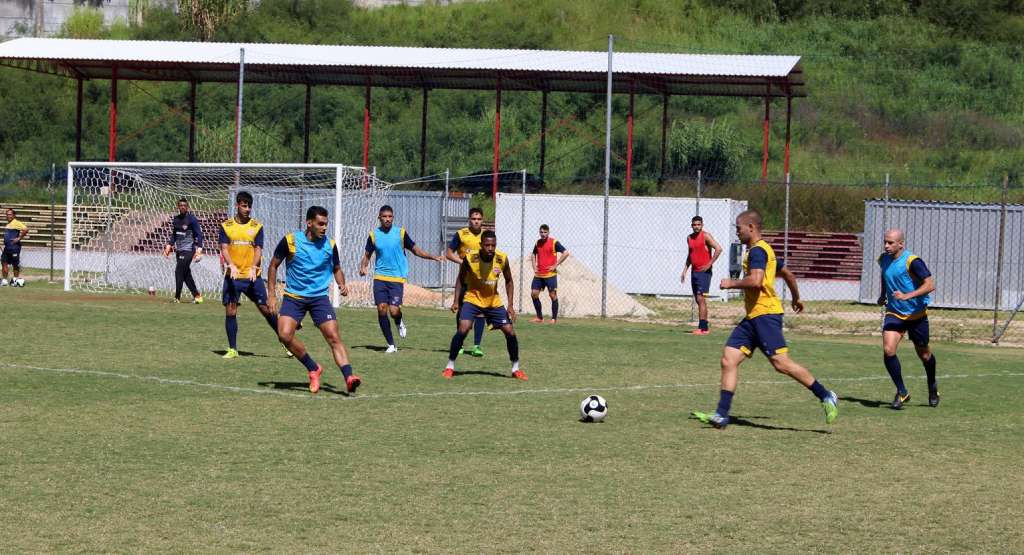 Fernando Diniz projeta alegria no Audax no Paulistão