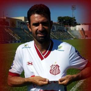 Paulista A3: Sertãozinho anuncia volante e negocia mais um reforço