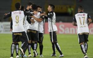 Corinthians está quase lá e Palmeiras por um fio na Copa Libertadores