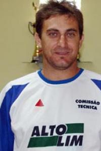 Vitor Nardi vai comandar a equipe do Assisense pela segunda vez 