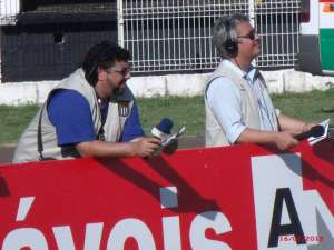 Rádios 107 FM e Jovem Pan News transmitem jogo do Paulistão