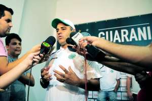 Que o técnico Chamusca pinte bem o seu quadro no Guarani pela Série C do Brasileiro