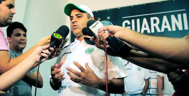 Chamusca mostrou bom discurso e conhecimento teórico no futebol. Vamos ver na prática, na pintura do quadro