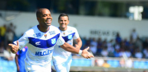 Taubaté 2 x 2 Barretos - Burro fica duas vezes na frente, mas é castigado no fim