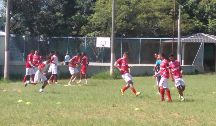 Jogadores do União Mogi se preparam para a disputa da Segundona, que começa no próximo sábado 