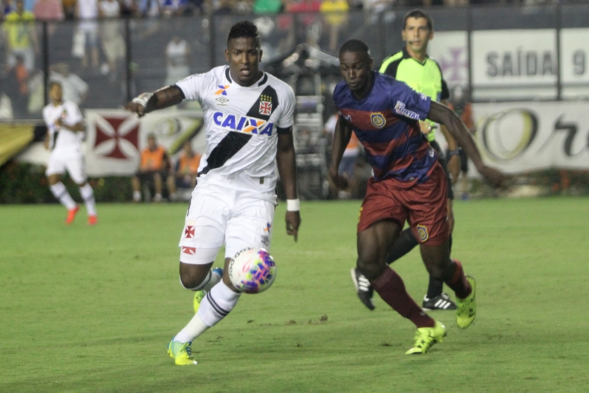 CARIOCA: Vasco vence o Madureira e se garante nas semifinais