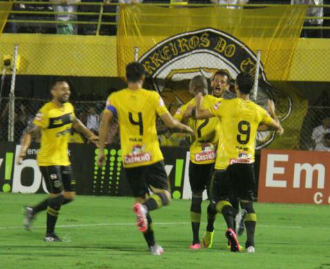 São Bernardo venceu o Água Santa e vai disputar as quartas contra o Palmeiras