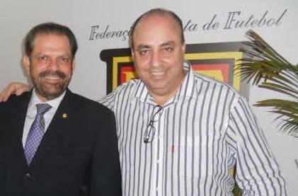 Presidente da FPF, Reinaldo Carneiro Bastos, o mentor do projeto Futebol Sustentável, e Edivaldo Ferraz o executor do mesmo
