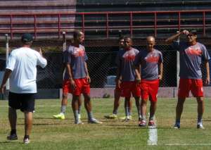 Paulista A3: Sem desfalques, Flamengo projeta ao menos um empate para colar no Touro