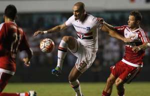Paulistão: Maicon pede mesma raça mostrada contra o River para São Paulo eliminar o Audax