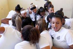 PAULISTA FEMININO: Ferrinha e Taubaté goleiam, São José bate Santos e Bugre leva virada