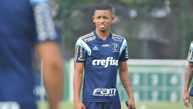 Suspenso nas últimas duas partidas, Jesus deve voltar ao time titular contra o São Bernardo 