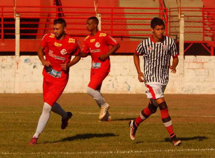 Tradicionais clubes do interior paulista, Bandeirantes e América empataram por 3 a 3 