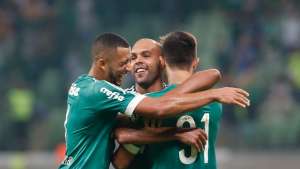 Após classificação, palmeirenses se dizem 'preparados' para clássico em Santos