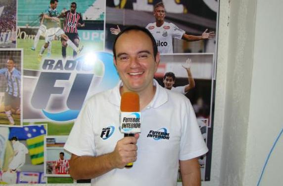 Ednaldo Vince é narrador da Rádio Futebol Interior