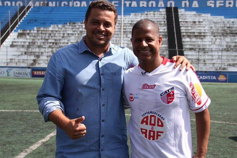 O primeiro convidado para ser Técnico Rotativo foi o Marcelinho Carioca, que tentou passar experiência aos jogadores 