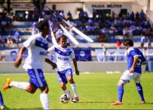 Sindicato divulga lista de clubes denunciados por falta de pagamento em 2016