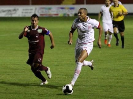 Série C: Guarani negocia com Eliandro, ex-Cruzeiro 2 0002050160047 img