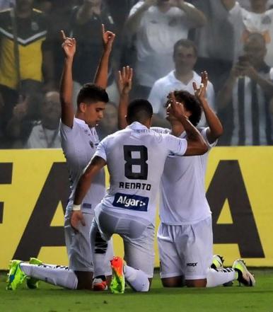 Santos é imbatível dentro da Vila Belmiro. Missão impossível ao Palmeiras