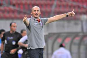 Pernambucano: Demissão é cogitada, mas Náutico confirma permanência de Gilmar Dal Pozzo