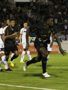 Brasileirão: Atlético-PR deve contratar jovem zagueiro da Ferroviária