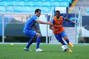 Série B: Erik, do Grêmio, acerta com Luverdense