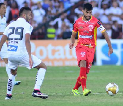 Camacho: capitão e líder do time do Audax