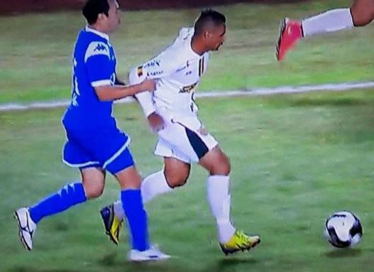 Santo André segurou dois empates sem gols para chegar à final do Paulista A2