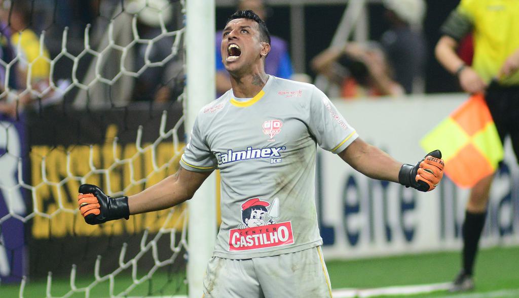 Após empate, Sidão descarta favoritismo do Santos e foca jogo de domingo 