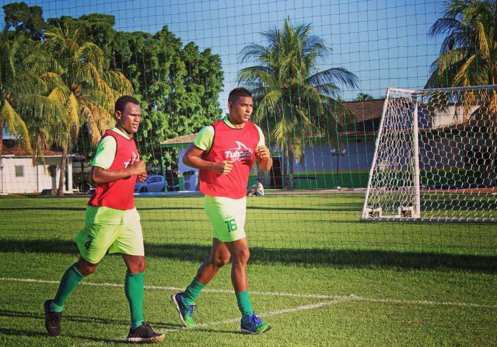 Carlão e Chiquinho Alagoano já estão treinando no Cuiabá. (Foto: Divulgação / Cuiabá)