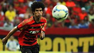 Série B: Ceará acerta empréstimo da dupla de zagueiros do Sport