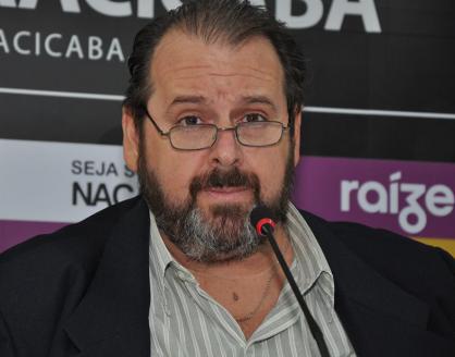 Parisotto assume presidência até eleição marcada para dia 16 de maio