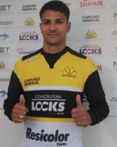 Série B: Criciúma aposta na experiência e na confiança de zagueiro Ferron da Ponte Preta