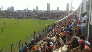 Sertãozinho 2 x 0 Rio Preto - Jacaré perde pênalti e Touro abre boa vantagem na final