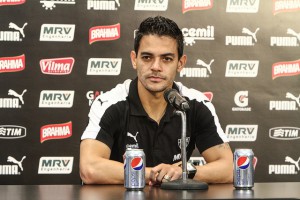 Série B: Após título, Goiás mira contratação de Josué e outros 13 reforços