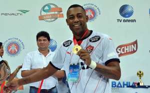 Série B: Ex-atacante de Palmeiras e Cruzeiro deve assinar com o Paraná