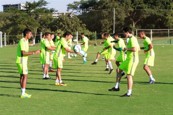 Série B: Após título estadual, Goiás início treinos para a estreia