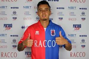 Série B: Campeão pelo Corinthians, Marcelinho celebra acerto com o Paraná