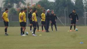 Série B: Criciúma 'ganha' três reforços para estreia dentro de casa