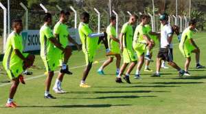 Série B: Goiás conta com a volta de Renan para barrar insegurança