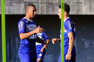 Série B: Sem Cajá, Bahia têm dúvidas para definir time contra o Avaí