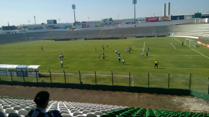 Rio Preto manteve a boa fase diante da Francana (Foto: Doroteia de Souza/ Rio Preto)