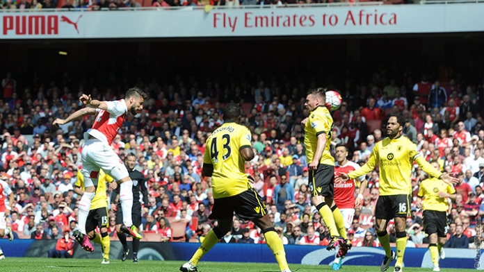 INGLÊS: Tottenham leva 5 de time rebaixado e Arsenal fatura vice-campeonato