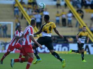 Série B: Náutico busca atacante que 