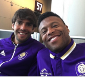 Time de kaká e Júlio Baptista está indo mal na defesa