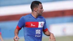 Série B: Sampaio Corrêa contrata experiente meia ex-Palmeiras e Vasco