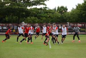 Atlético-GO x Brasil - Apenas um poderá manter o 100% na Série B